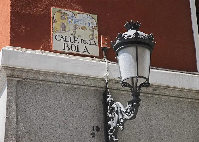 Opera Suites